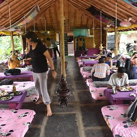 Hampi Wildstone Otel Dış mekan fotoğraf